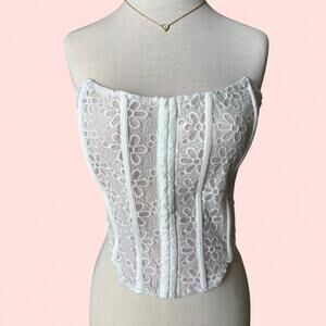 American Threads White Corset size M